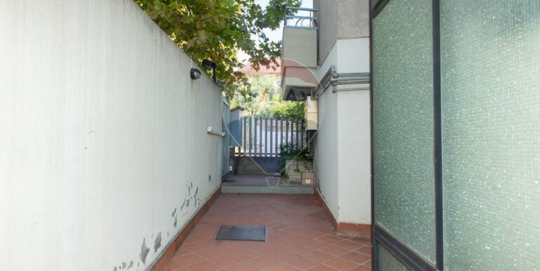 20250927140837-987885-4