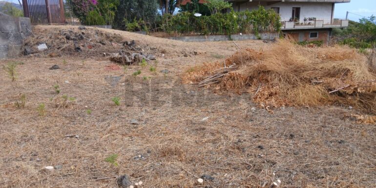 20250927193427-988779-11