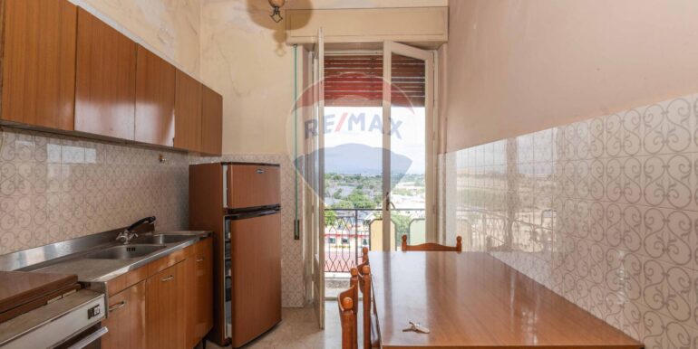 20250929100321-988887-17