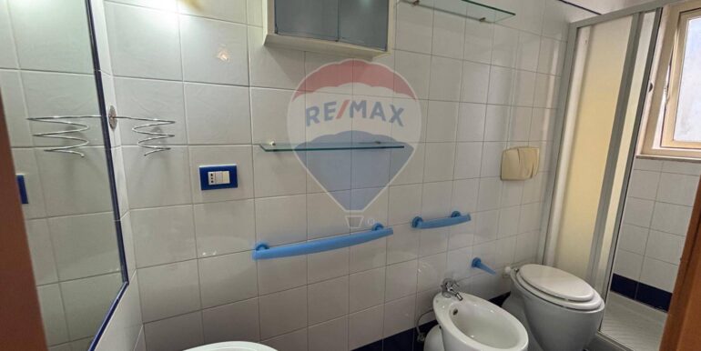 20250929114815-988919-18