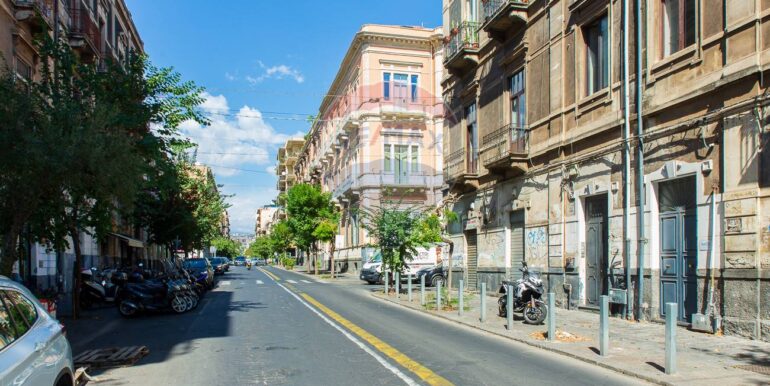 20250929122146-986646-16