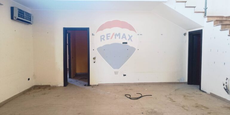 20250929150026-988998-12