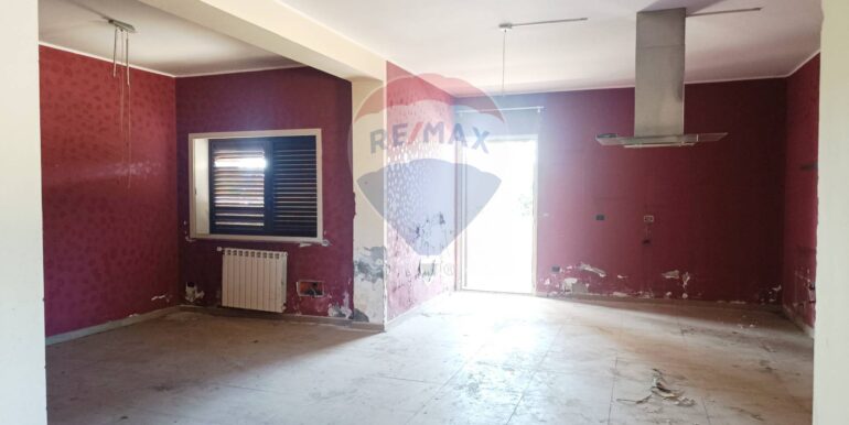 20250929150111-988998-30