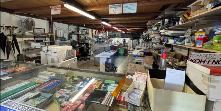 20250929165814-987626-11