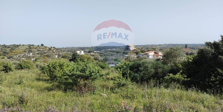 20250929183528-989094-0