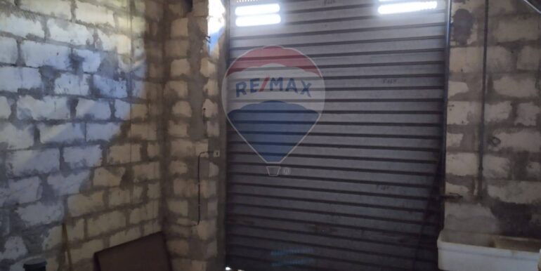 20250929214345-983603-19