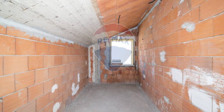 20250930100927-947586-18