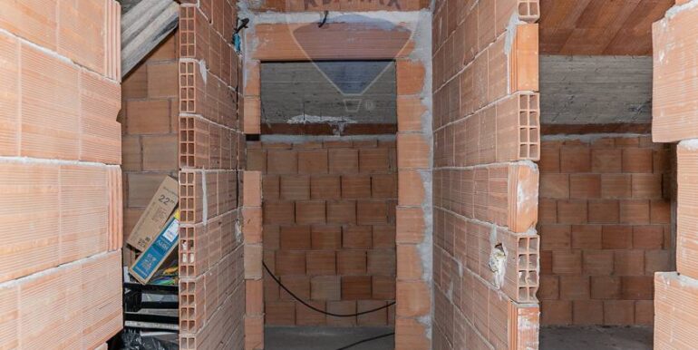 20250930100932-947586-20