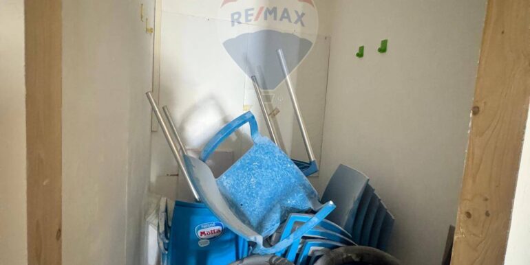 20250930104849-989452-12