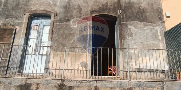 2025093010856-989406-7