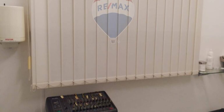 20250930112729-989470-7