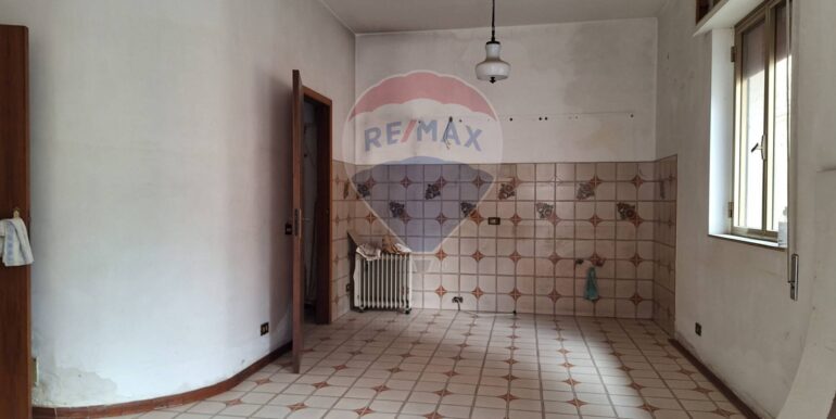 20250930114506-989514-8