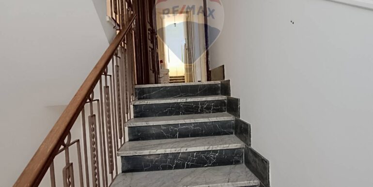 20250930125035-989534-7