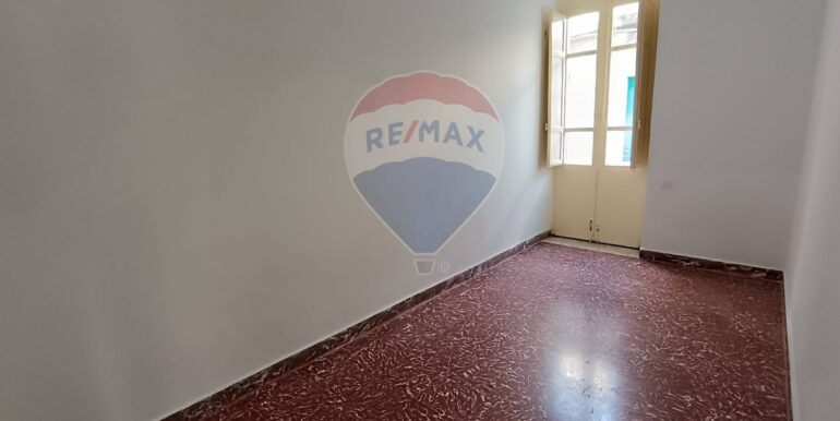 20250930125045-989534-11