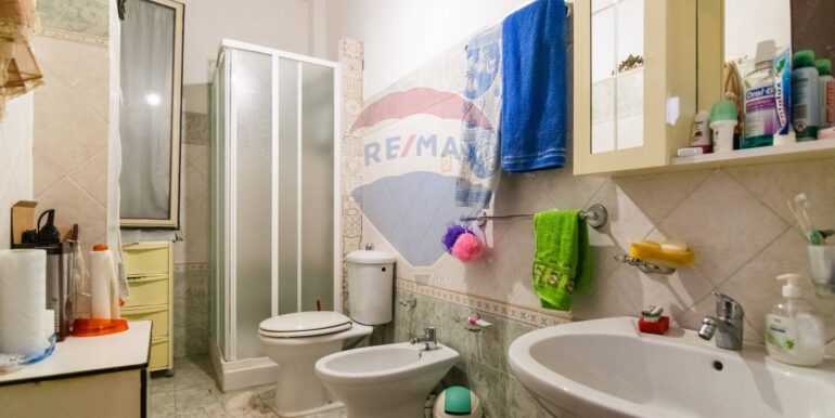 20250930163231-990437-15