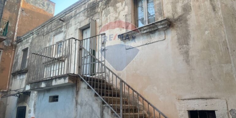 20250930175202-990735-7