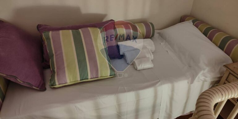 20250930182501-990750-2