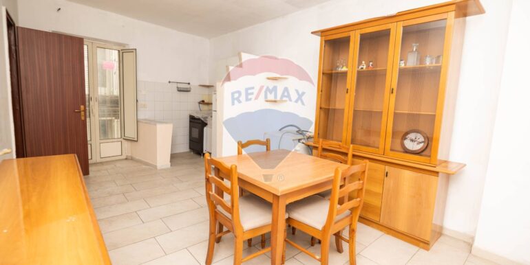 20250930184314-990759-0