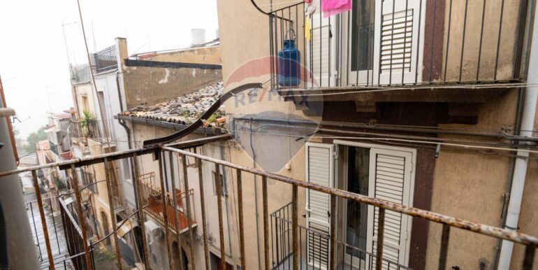 20250930184314-990759-9