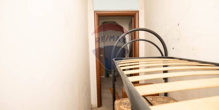 20250930184315-990759-13