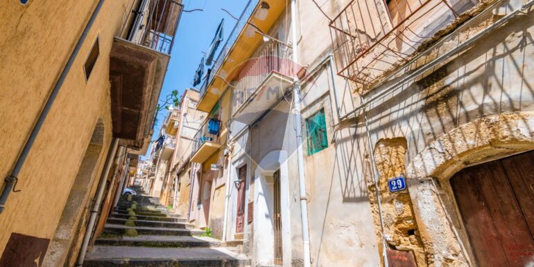 20250930184315-990759-15