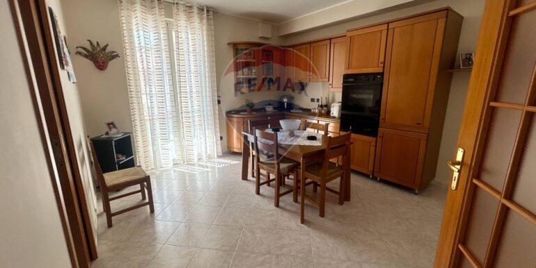 20250930190846-987471-14