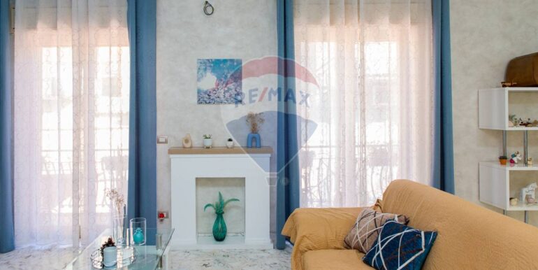 20250930223951-990795-8