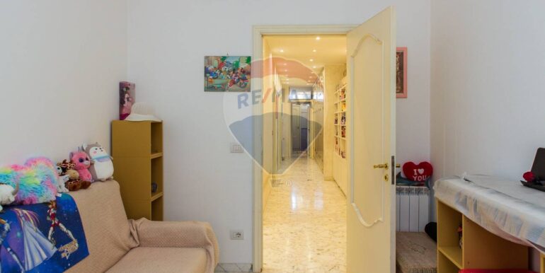 20250930224017-990795-14