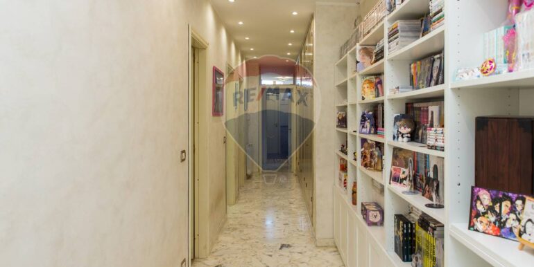 20250930224021-990795-15