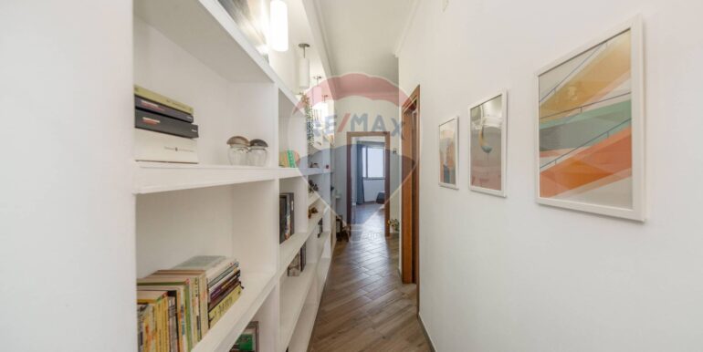 2025093093330-987496-12