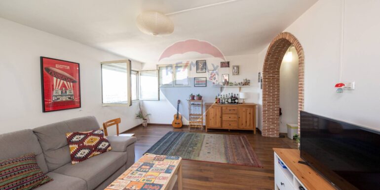 2025093093401-987496-22