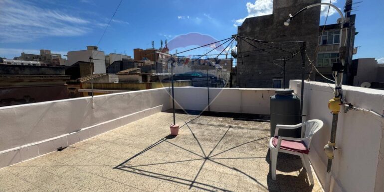 20251001100403-989040-12