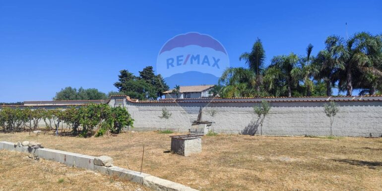 20251001105524-988863-5