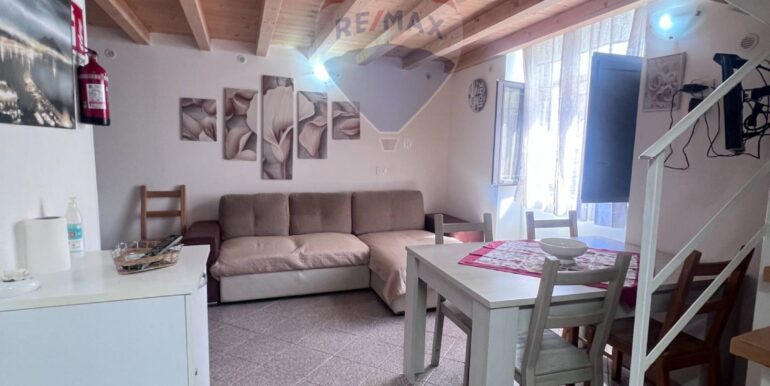 20251001160132-990932-5