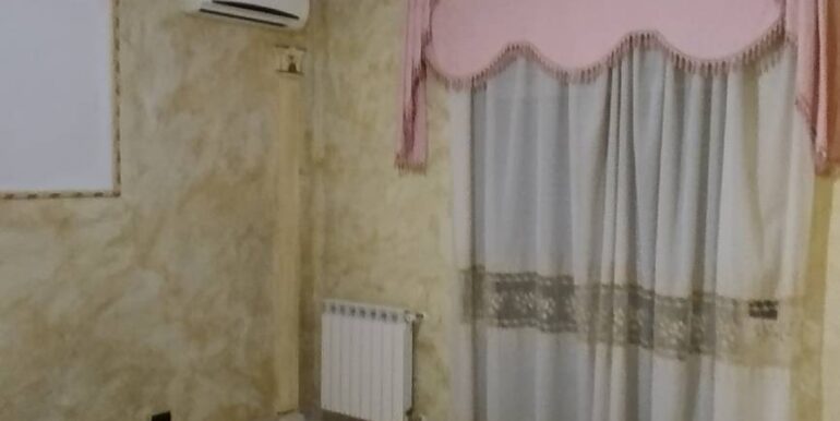 20251001225756-991058-20