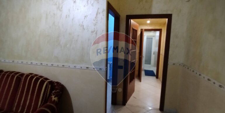 20251001225758-991058-21