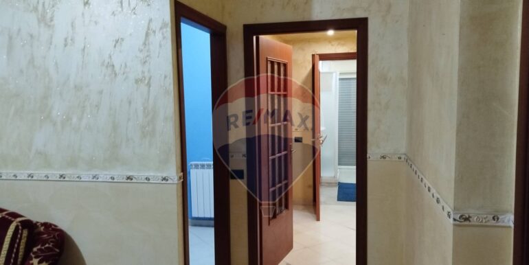 20251001225802-991058-23