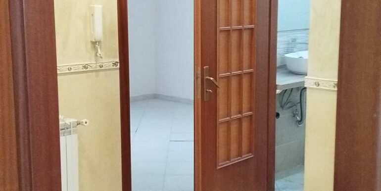 20251001225808-991058-25