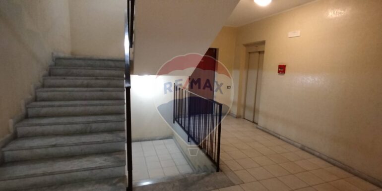 20251001225836-991058-37