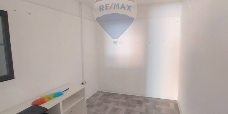 20251002115156-986394-42