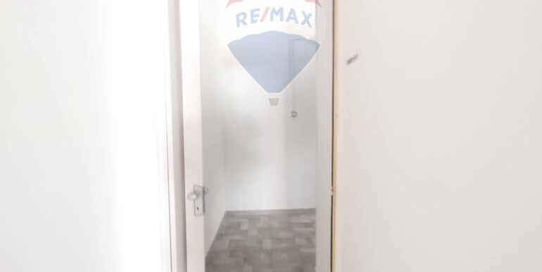 20251002115232-986394-59