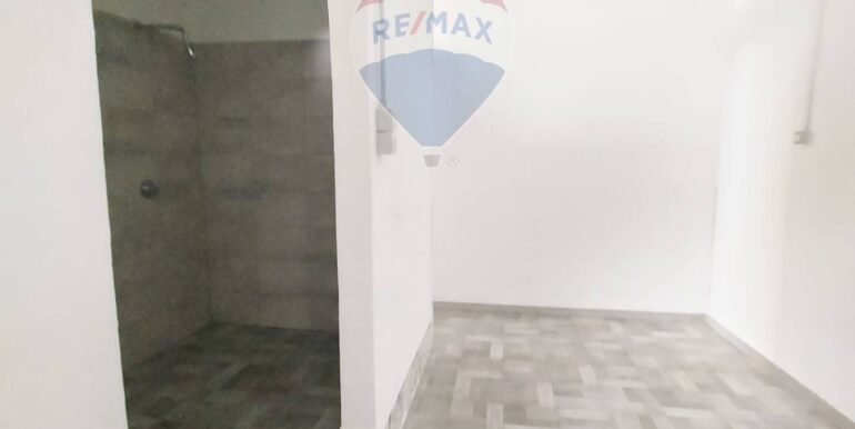 20251002115252-986394-68