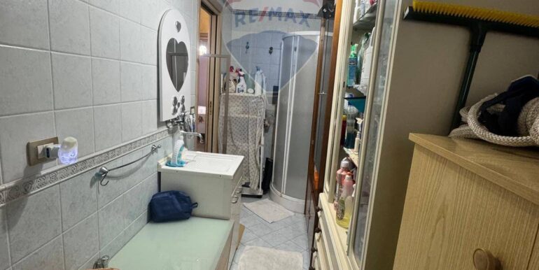 20251002115254-991129-15