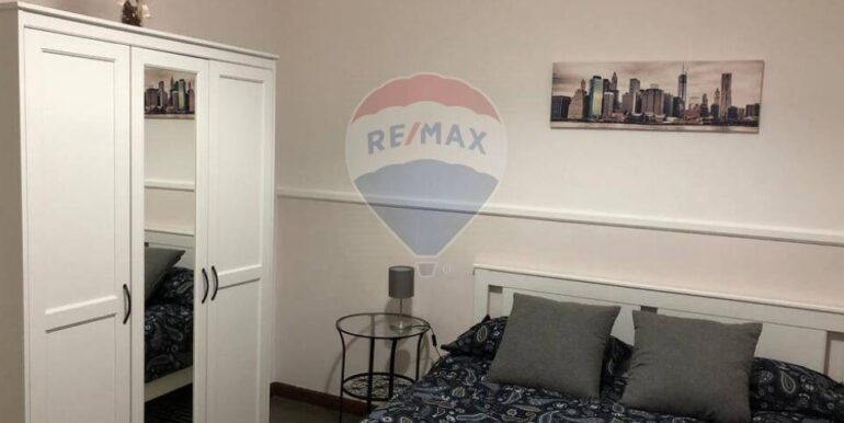 20251003172041-991552-7