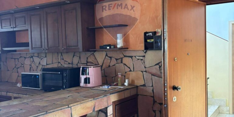 2025100404726-991298-7