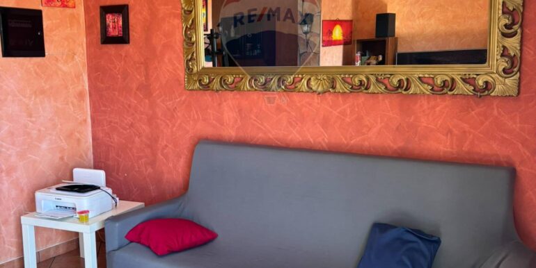 2025100404754-991298-17