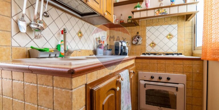 20251004101759-991618-24