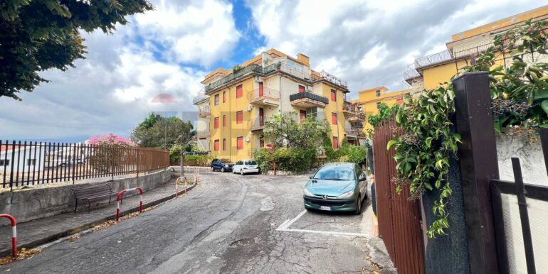 2025100603143-991758-12