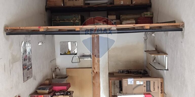 20251006120156-990743-10