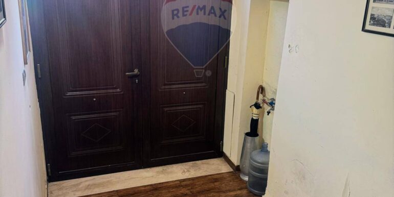 20251006165017-989040-19